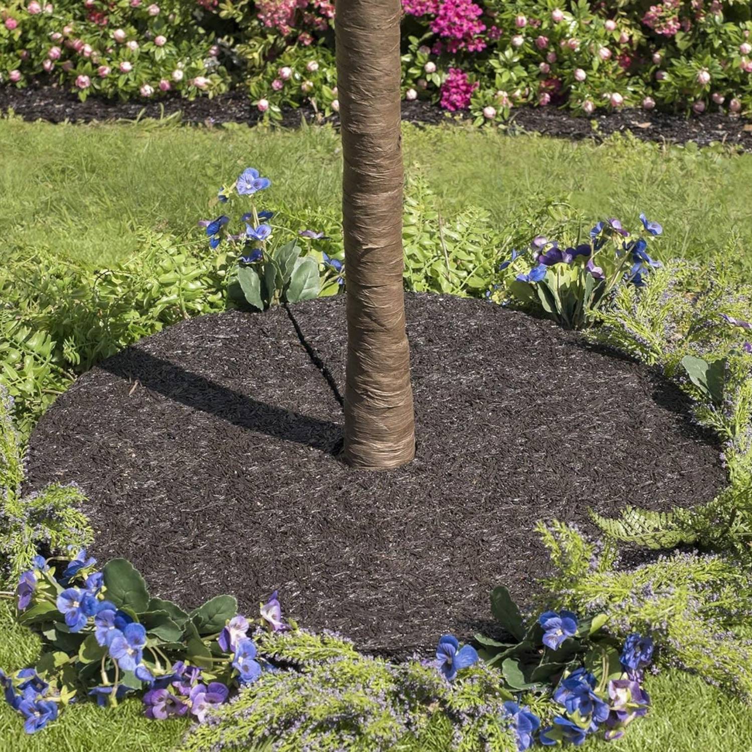 Rubber mulch bed edging: image 4