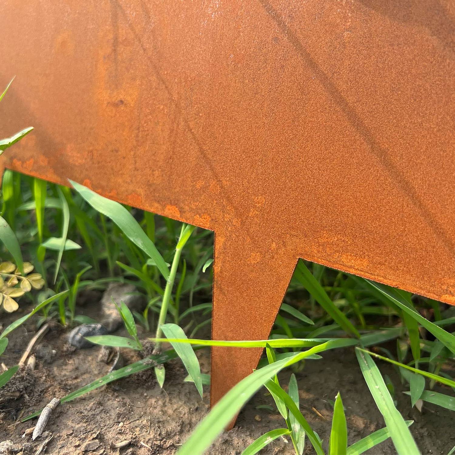 Corten steel garden edging