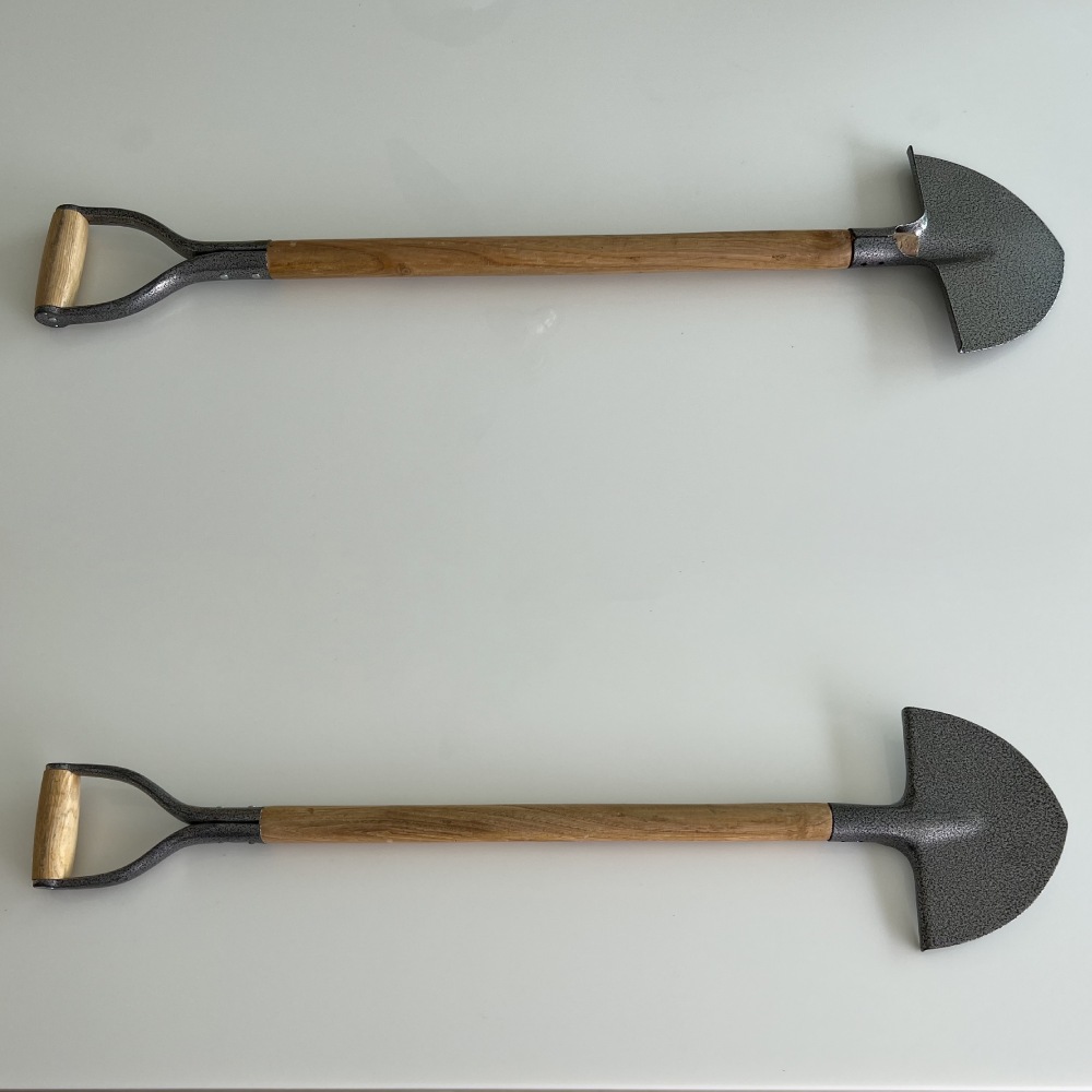 Manual lawn edging tool: image 12